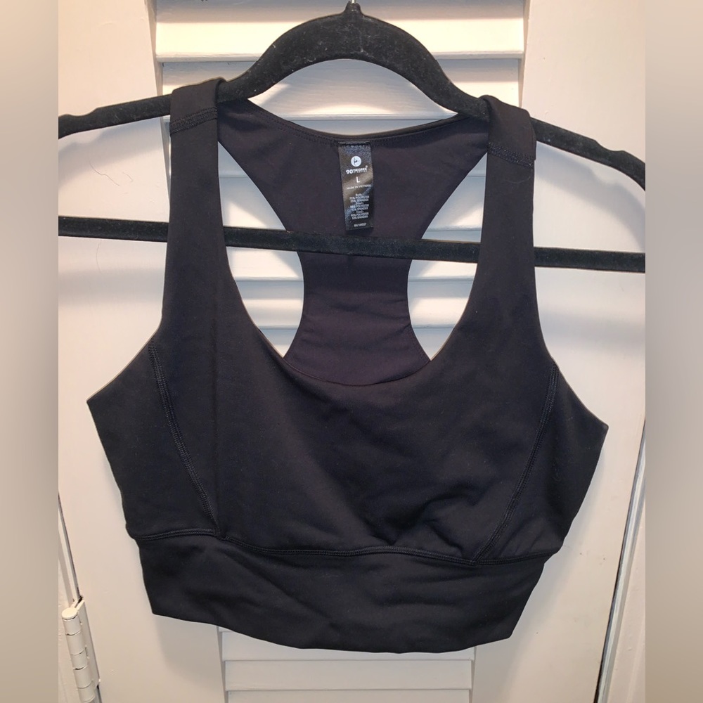sports bra
